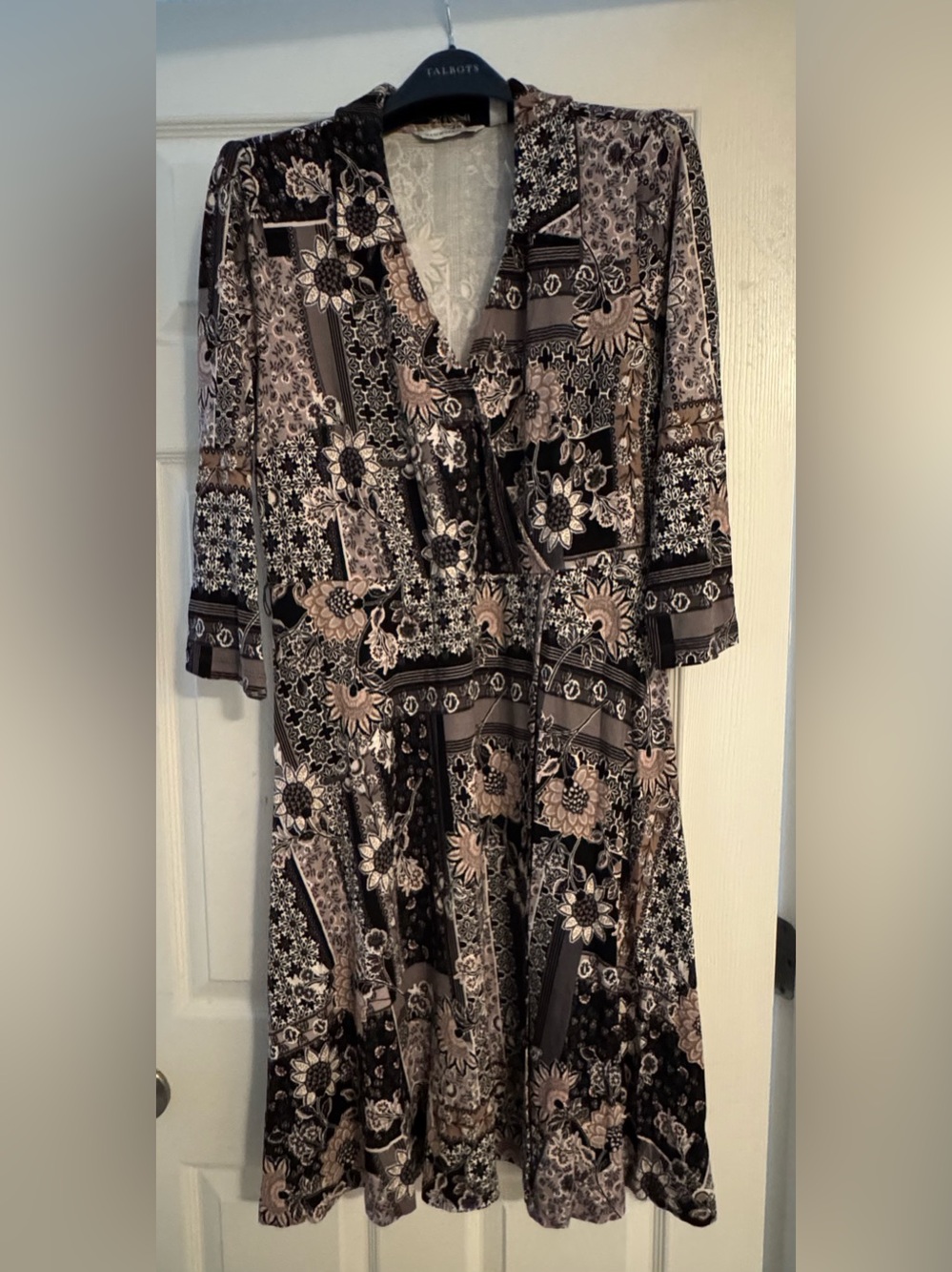 NWOT Isaac Mizrahi Black and Taupe Floral Midi Wrap Dress